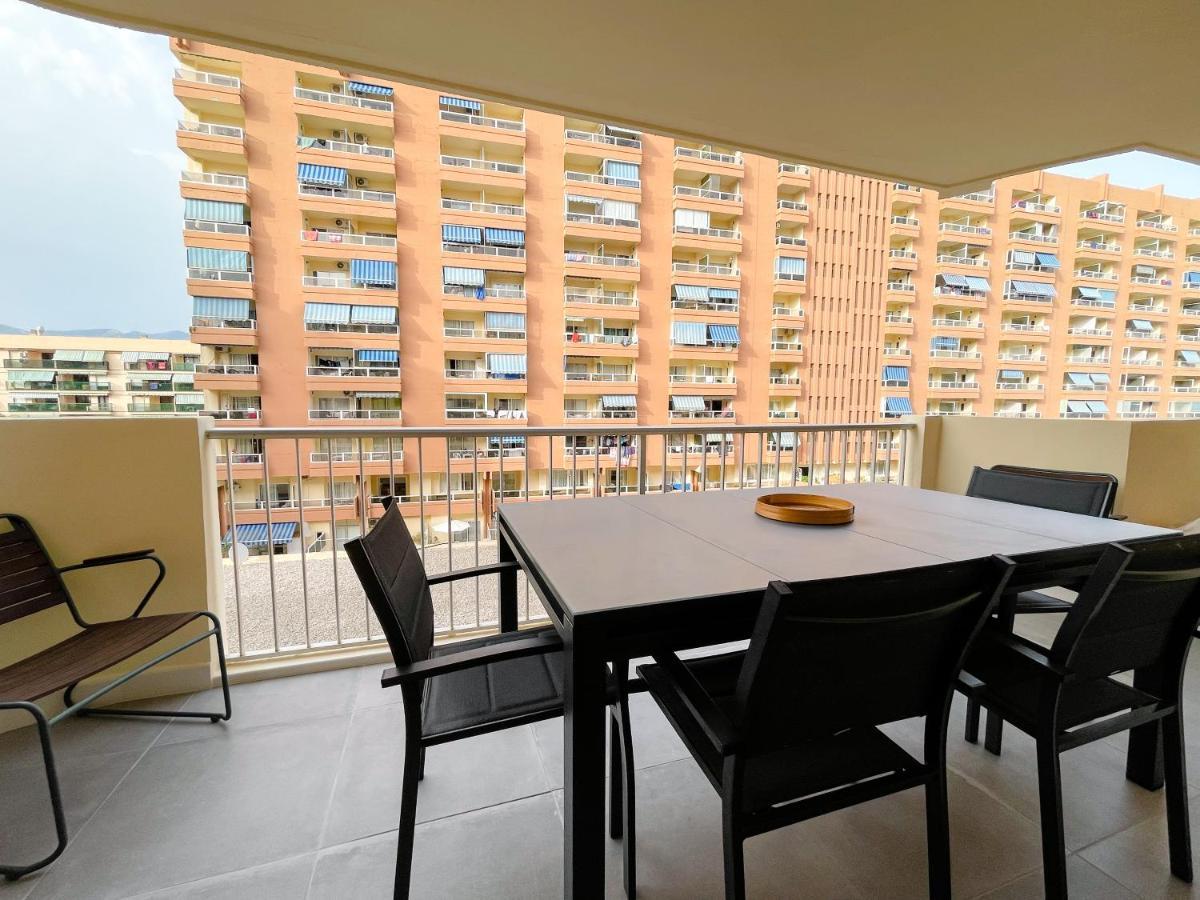 Luxury Family Holiday Homes - Sol Playa Fuengirola Bagian luar foto