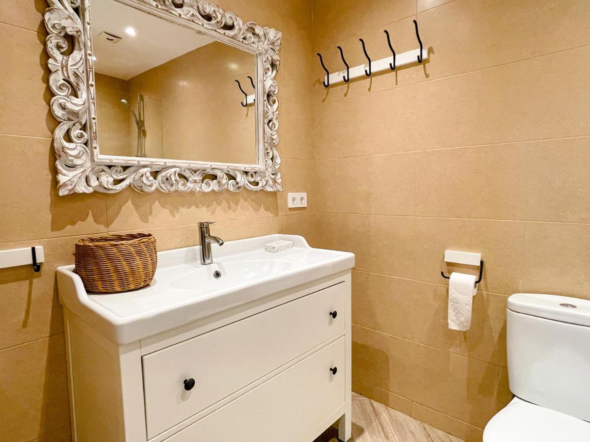 Luxury Family Holiday Homes - Sol Playa Fuengirola Bagian luar foto
